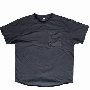 New Balance Men's Black Short Sleeve Crew with Zip Chest Pocket Size Large